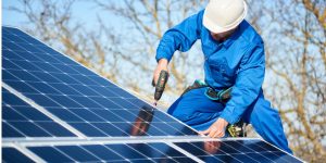Installation Maintenance Panneaux Solaires Photovoltaïques à Roussieux